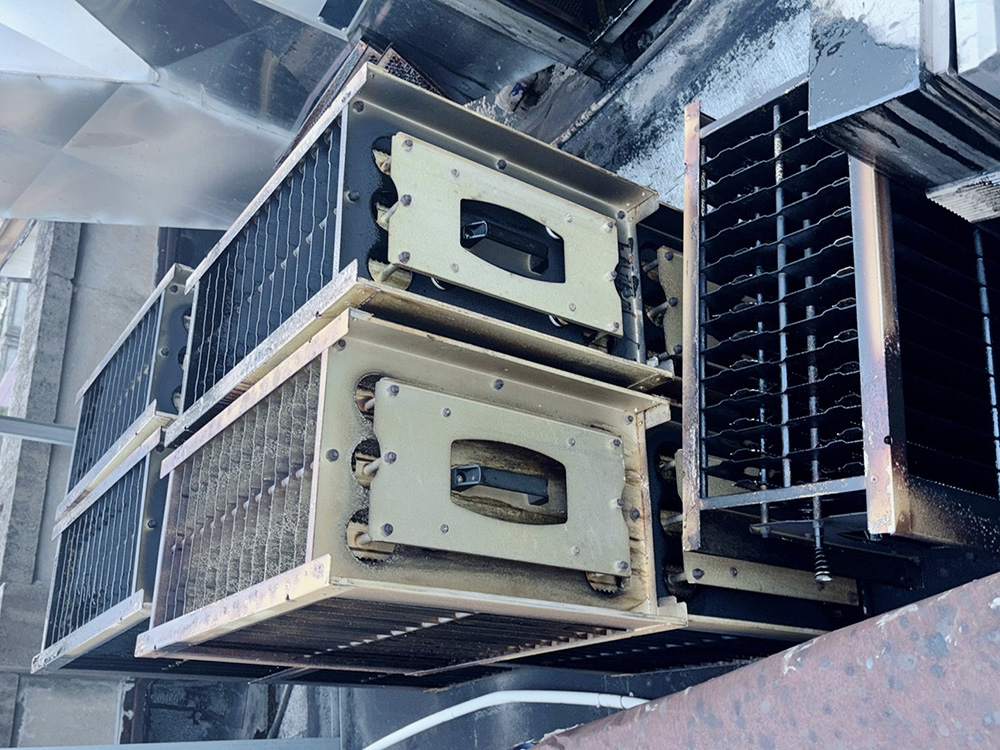 高压静电设备清洗